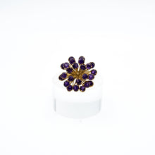 Carica l'immagine nel visualizzatore di Gallery, Anello fuoco d'artificio con ametiste montato in argento galvanizzato oro giallo. Misura 19 regolabile su richiesta. Pezzo unico design G. Minardi G. In vendita presso La Fiera di Sinigaglia. - Firework ring with amethysts mounted in yellow gold galvanized silver. Size 19 adjustable on request. Unique piece designed by G. Minardi G. On sale at La Fiera di Sinigaglia