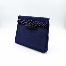 Carica l'immagine nel visualizzatore di Gallery, Borsa Vintage Mangiameli Milano Anni 60 - Clutch da Sera Gioiello Blu Navy con Perline e Cristalli