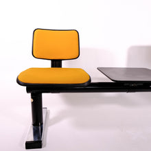 Carica l'immagine nel visualizzatore di Gallery, Sedute d'attesa Ettore Sottsass