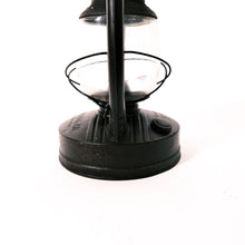 Carica l'immagine nel visualizzatore di Gallery, Lanterna Embury