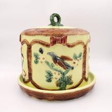 Carica l'immagine nel visualizzatore di Gallery, Copri vivande in ceramica policroma, primi '900.- First 1900s ceramic food cover