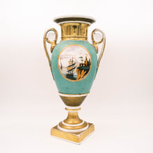 Load image into Gallery viewer, Vaso in porcellana dipinta a mano dei primi anni dell&#39;800 in stile impero.- Hand painted porcelain vase from the early 1800s in Empire style.
