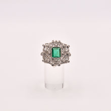 Load image into Gallery viewer, Anello con smeraldo e brillanti anni &#39;50.- 1950s emerald and diamonds ring
